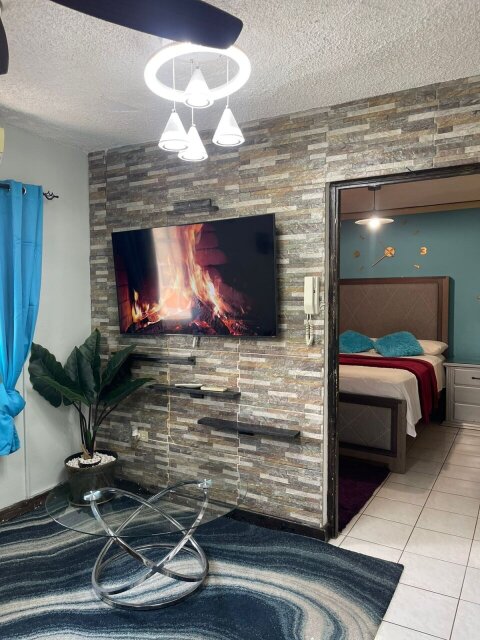 2 Bedroom AIRBNB Apartment