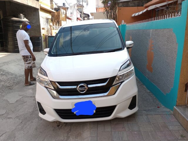 NISSAN