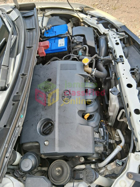 2013 Toyota Corolla Fielder X