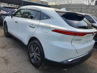 2024 TOYOTA HARRIER