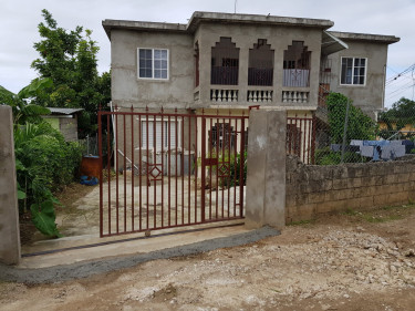 3 Complexes House