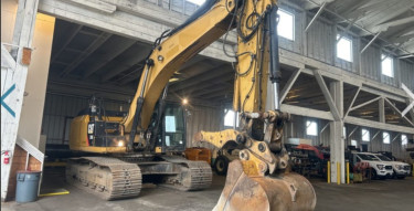 CAT Excavator