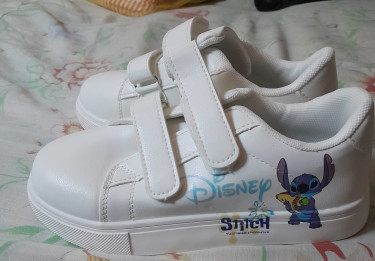 Girl School Shoes, Sneakers And Sandals. Also A Je Kids Shoes Liguanea
