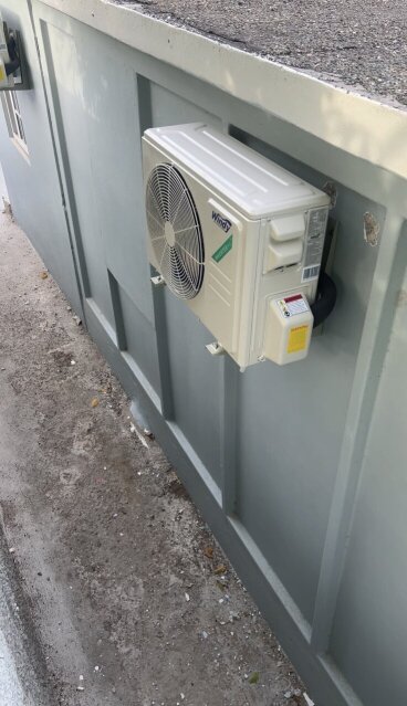 Electrician Kamoy Spence