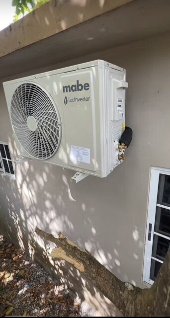 Electrician Kamoy Spence