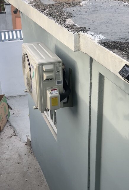 Electrician Kamoy Spence