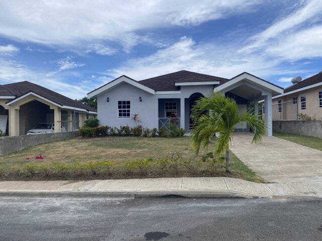 3 Bedroom 2 Bathroom Houses Edge Hill