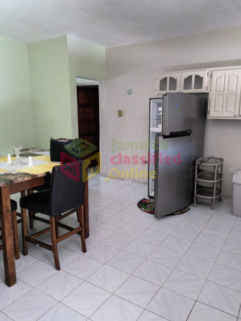CORAL GARDEN 2 Bedroom 2 Bath Furnished USD$1500