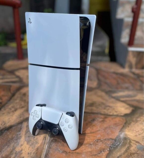 FAILY NEW PS4 PRO