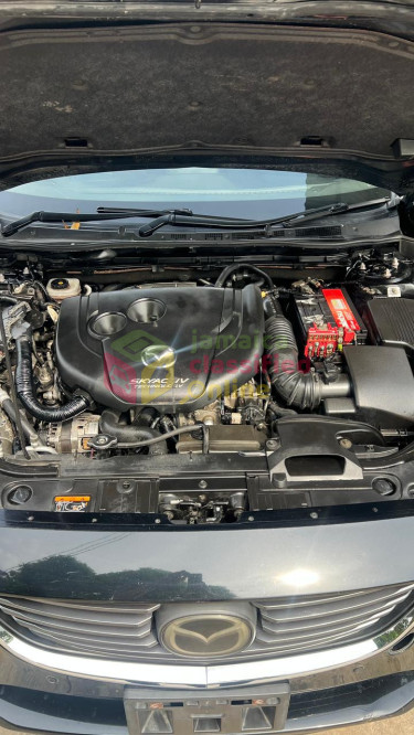 2016 Mazda Atenza