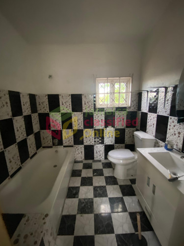5 Bedroom House For Sale In Portsmouth,StCatherine