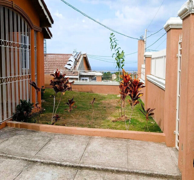 2 Bedrooms 1 Bath