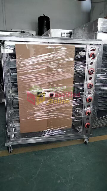 Commerial Rotisserie Oven - Cooks 30 5lb Chickens