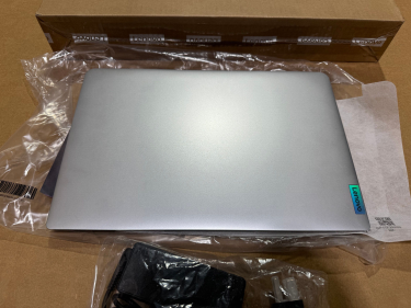 Lenovo IdeaPad 1i 14- For Sale