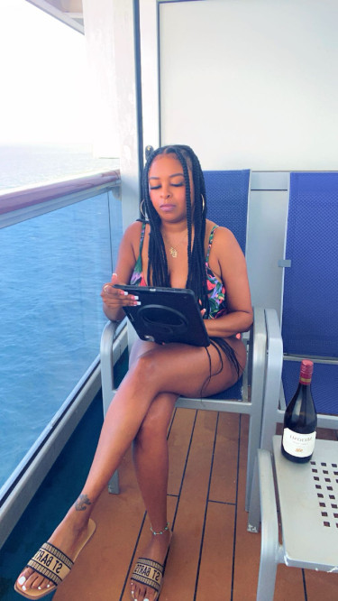 TRAVEL AGENTS NEEDED