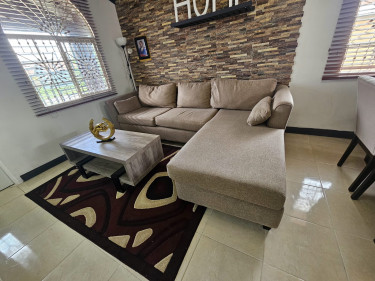 Sofa/couch 