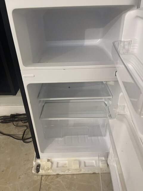 MINI REFRIGERATOR WITH FREEZER