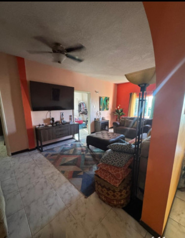 2 Bedroom Apartment