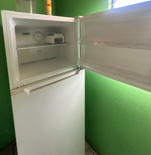 Migration Sale Refrigerators Kingston