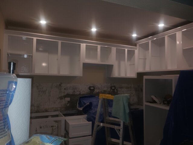 Modern Kitchen Units With Shaker Panel Doors
