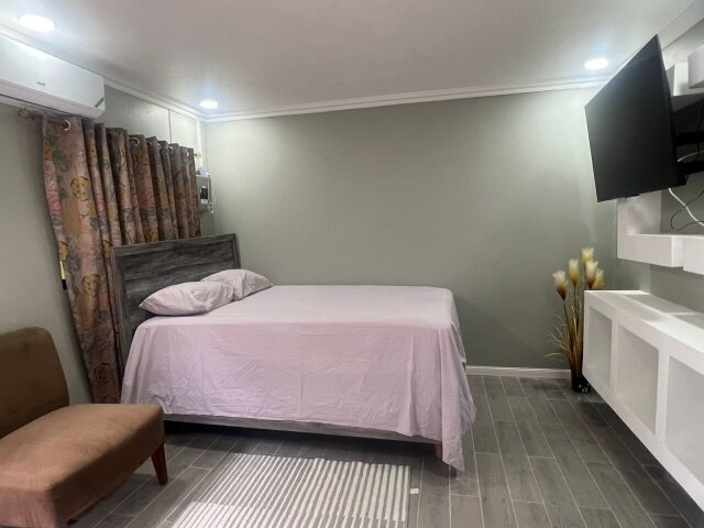 1 Bedroom Quad