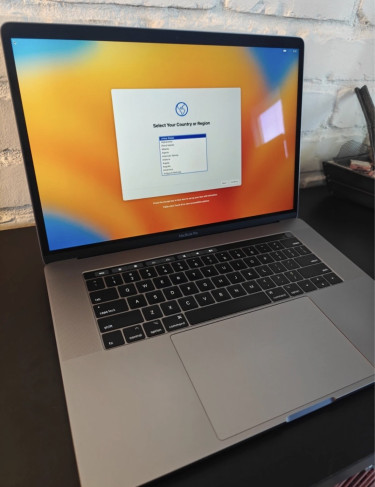 2017 Macbook Pro (15 Inch) Laptops Half Way Tree