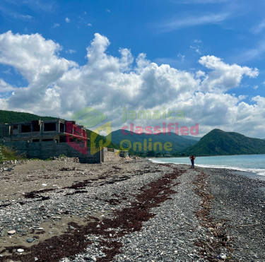 Large Private Beachfront Lot