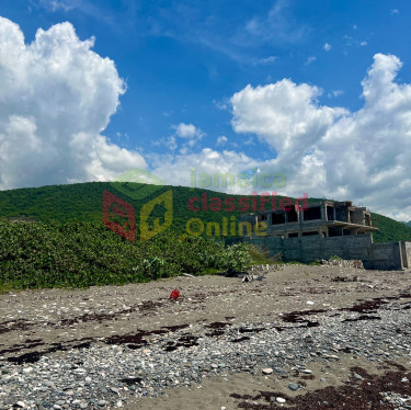 Large Private Beachfront Lot