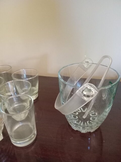 12 Drinking Glasses And Glass Bucket (NEW)