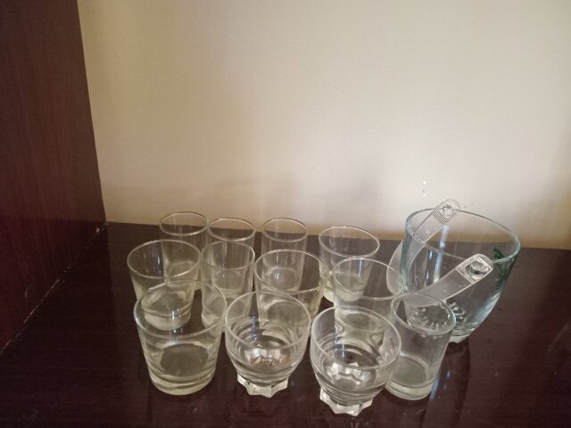 12 Drinking Glasses And Glass Bucket (NEW) Other Market Havendale