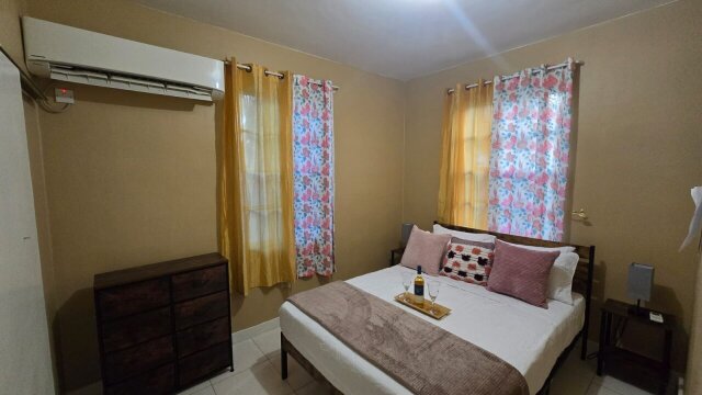 '1 Bedroom 1 Bath Oasis At Hamlet Airbnb'