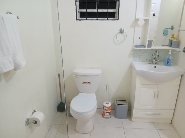 '1 Bedroom 1 Bath Oasis At Hamlet Airbnb'