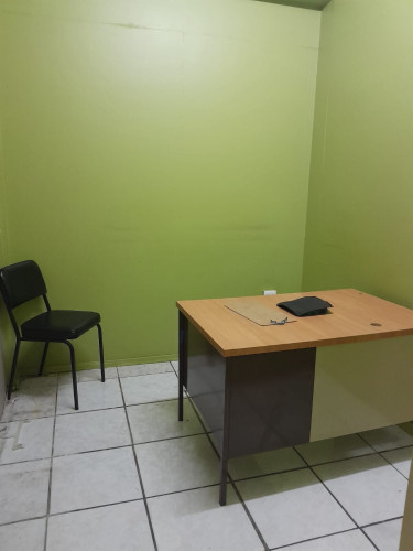Office Chairs And Desks