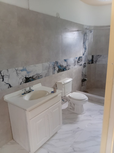 1 Bedroom 1 Bath Large Furnished Studio