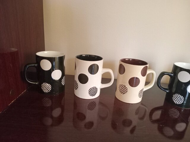 BARGAIN!!! 6 Coffee Cups For $1000