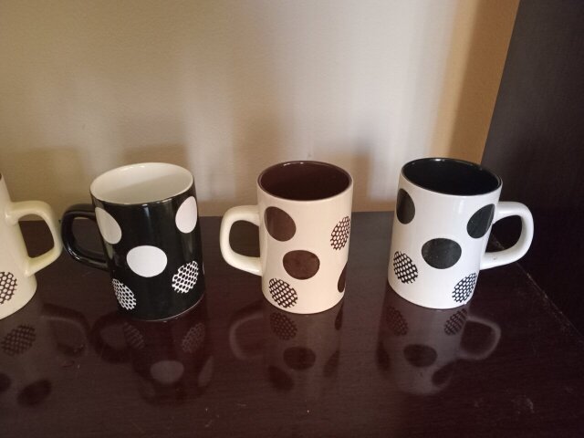 BARGAIN!!! 6 Coffee Cups For $1000