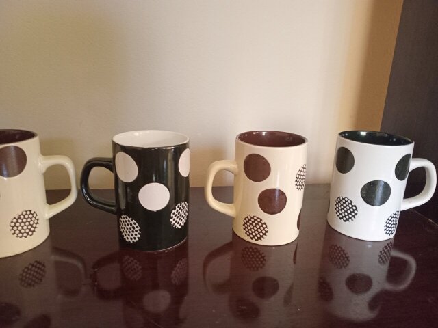 BARGAIN!!! 6 Coffee Cups For $1000