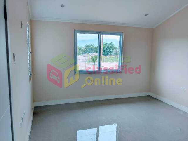 CHESTER CREEK 2 Bedrooms 2.5 Baths JMD 165K