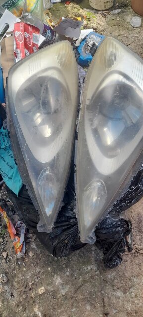 Honda Fit Headlights