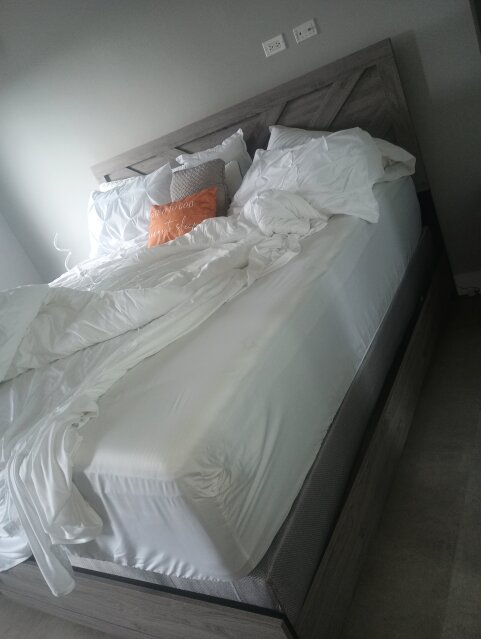 Modern Assemble Led Lights Beds