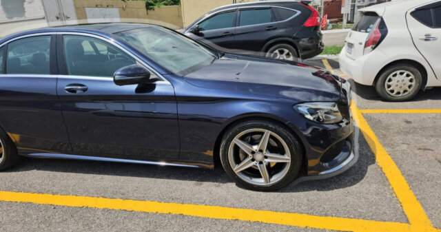 2017 MERCEDES BENZ 220D