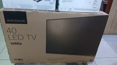 Insignia 40 Inch LED TV