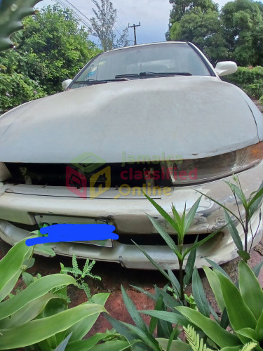 2002 Mitsubishi Galant