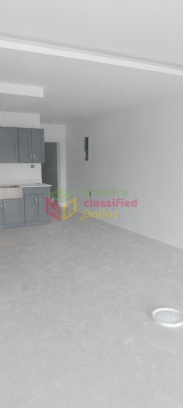 2 Bedrooms 2.5 Bath 