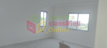 2 Bedrooms 2.5 Bath 