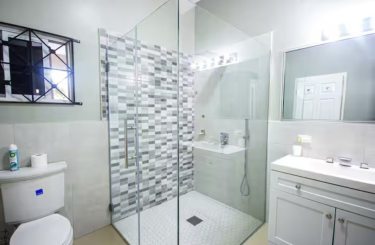 4 Bedroom 4 Bathroom