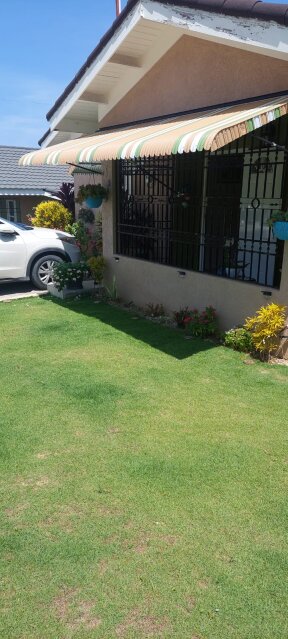 2 Bedrooms 2 Baths Stonebrook Manor For Sale