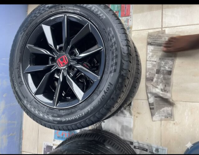 16 Inch Alloy Rims And Royale Performance Tyres