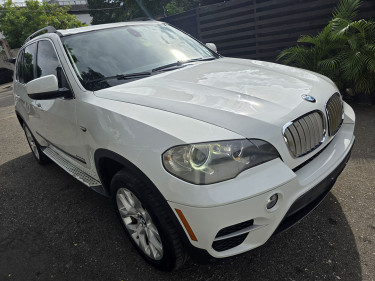 2013 BMW X5 Cars 57 Hope Road, Kingston 6