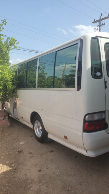 2011 Toyota Coaster